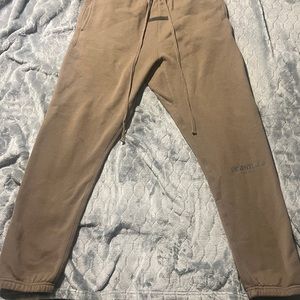 Fear Of God Essentials Sweatpants Taupe